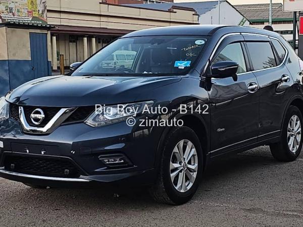 2016 Nissan  X-Trail