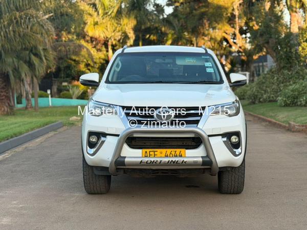 2019 Toyota  Fortuner