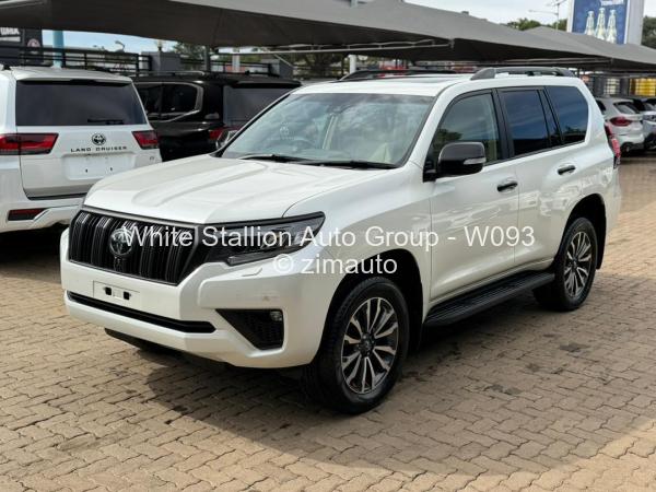 2023 Toyota  Land Cruiser Prado