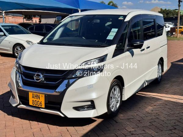 2017 Nissan  Serena
