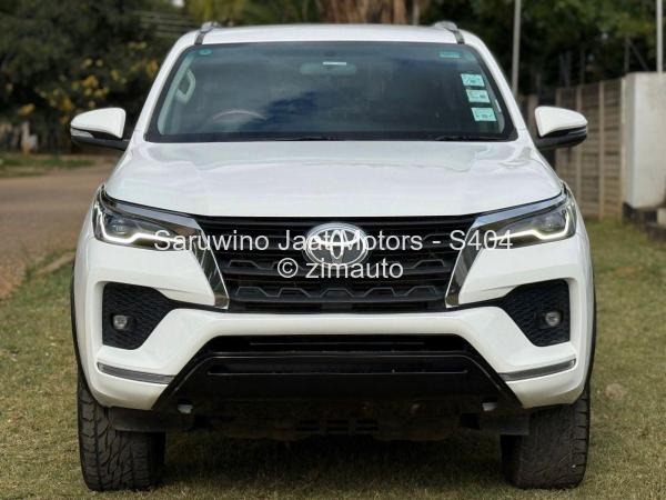 2019 Toyota  Fortuner