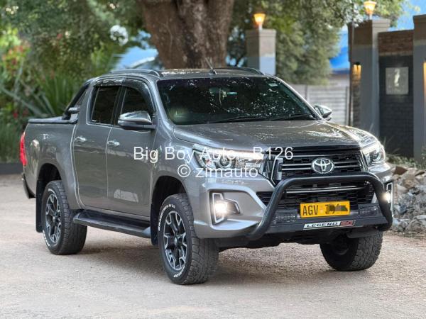 2019 Toyota  Hilux