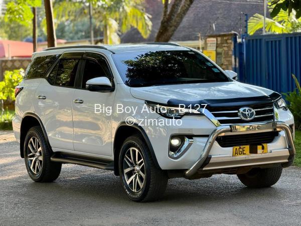 2020 Toyota  Fortuner