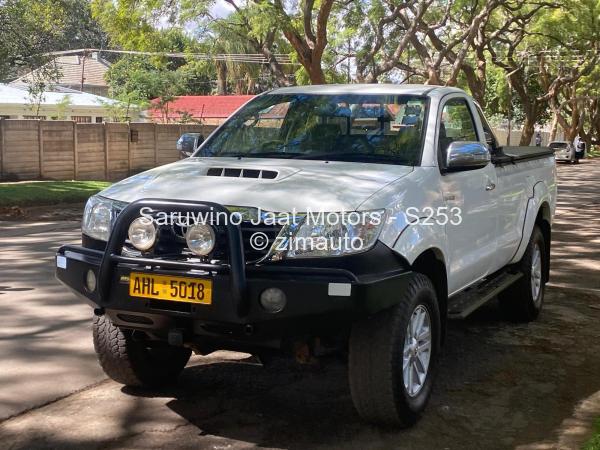 2014 Toyota  Hilux