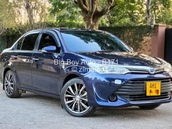 2016 Toyota  Axio