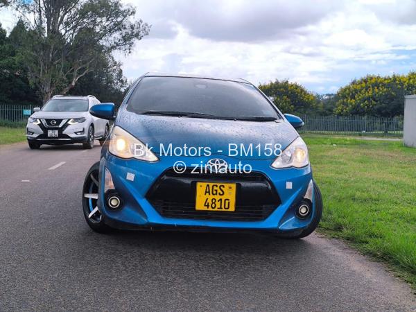 2016 Toyota  Aqua