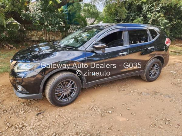 2016 - Nissan  X-Trail
