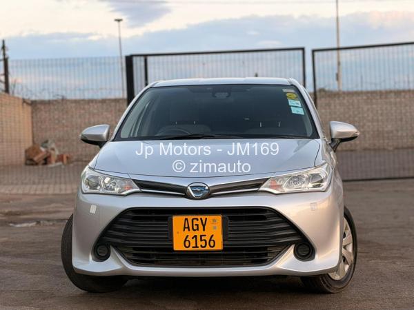 2016 Toyota  Axio