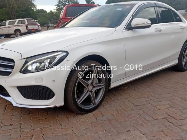 2017 - Mercedes Benz C-Class