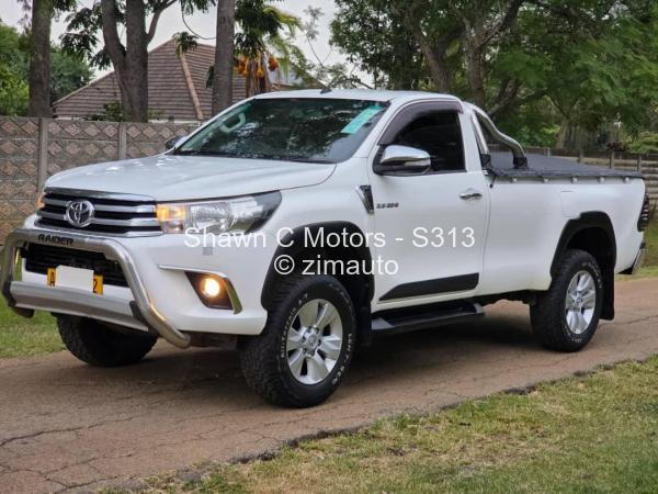 2017 Toyota  Hilux