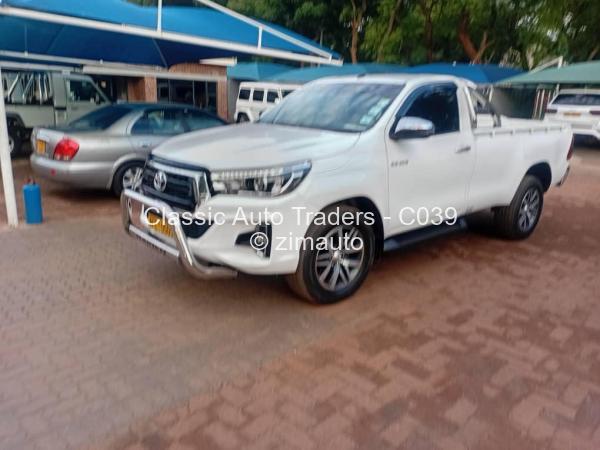 2019 Toyota  Hilux