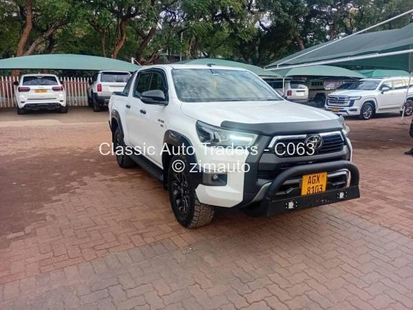 2025 Toyota  Hilux