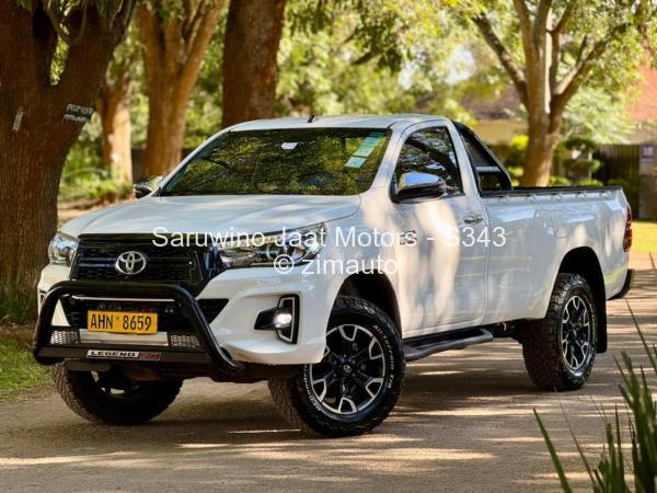 2019 Toyota  Hilux