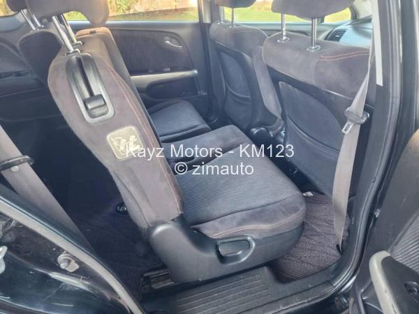 2009 Honda Stream