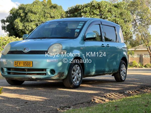 2006 Toyota  Sienta