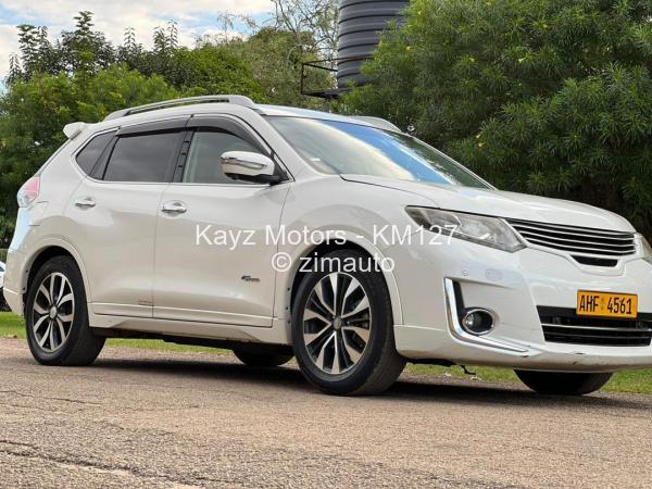 2016 Nissan  X-Trail