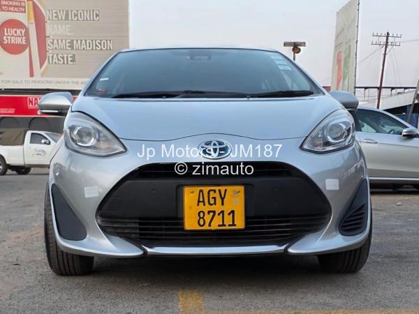 2020 Toyota  Aqua