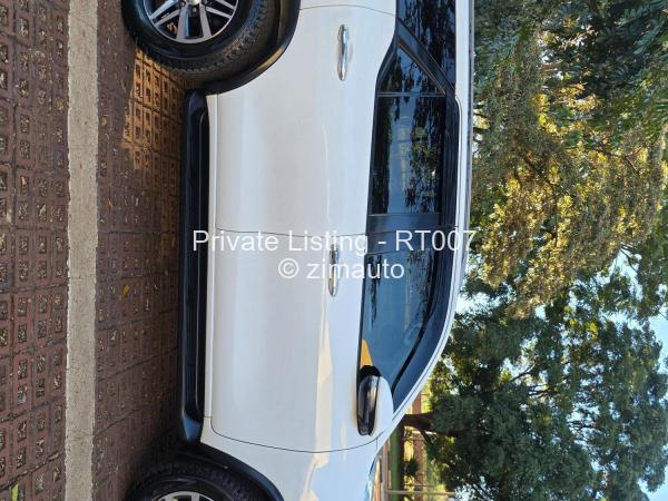 2017 Toyota  Fortuner