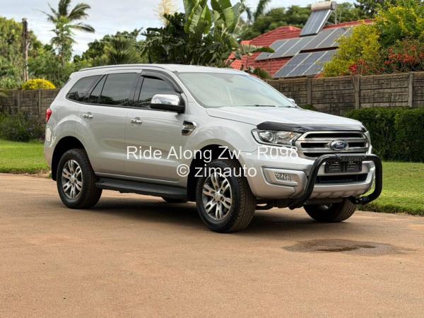 2018 Ford  Everest