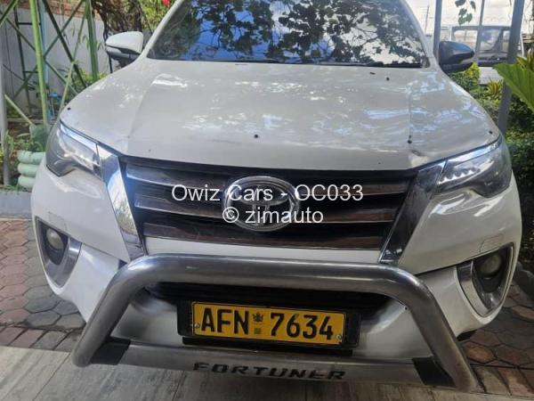 2013 Toyota  Fortuner