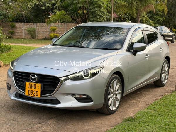 2016 Mazda  axela