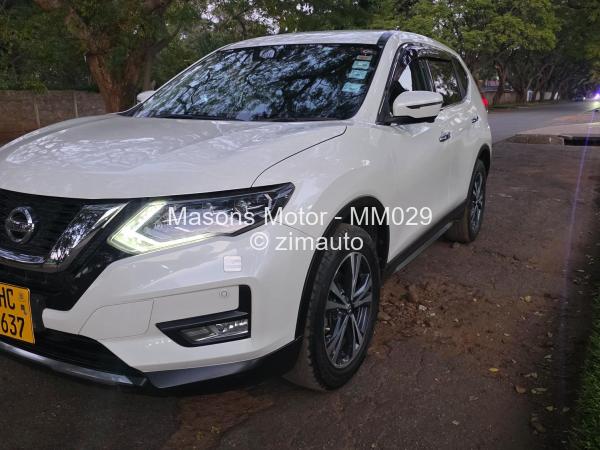 2018 Nissan  X-Trail