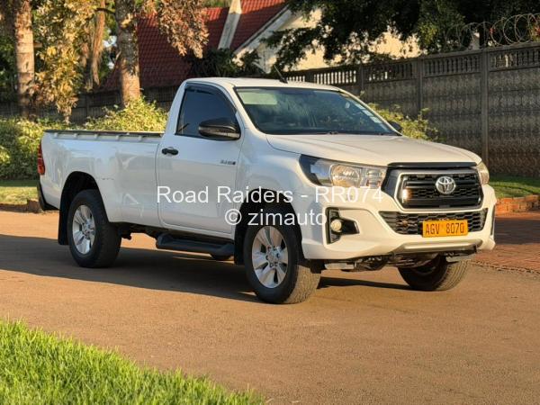 2019 Toyota  Hilux