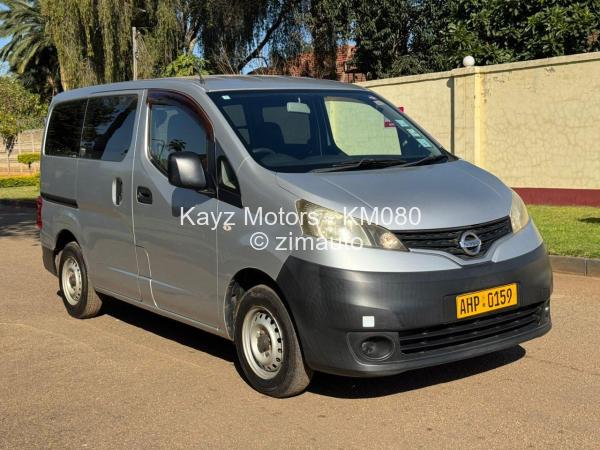 2015 Nissan  NV200