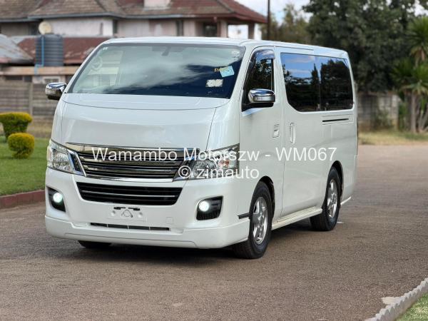 2016 Nissan  NV350