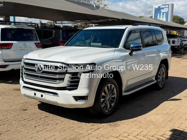 2022 Toyota  Land Cruiser 300