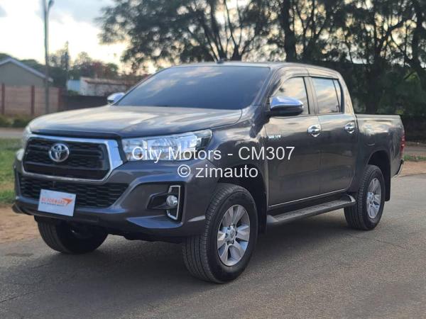 2021 Toyota  Hilux