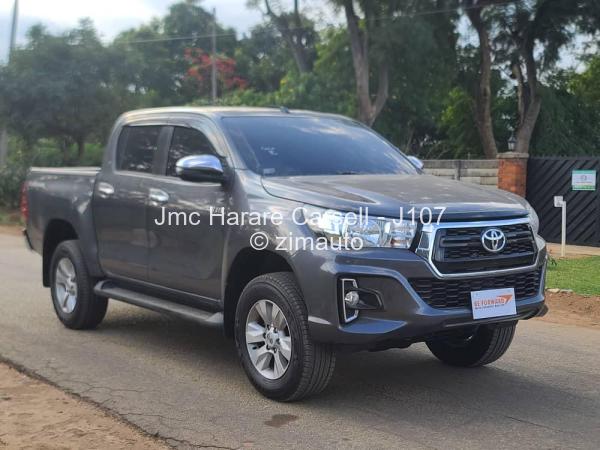 2021 Toyota  HILUX REVO