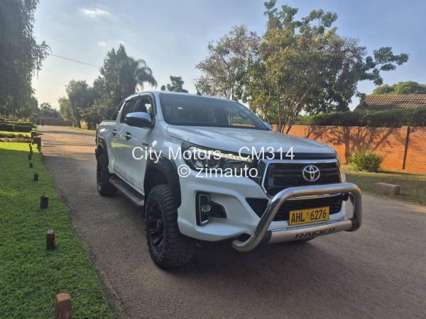 2020 Toyota  Hilux