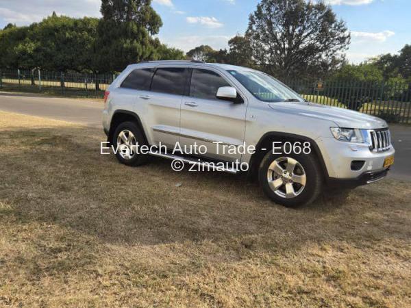 2011 Jeep  Grand Cherokee
