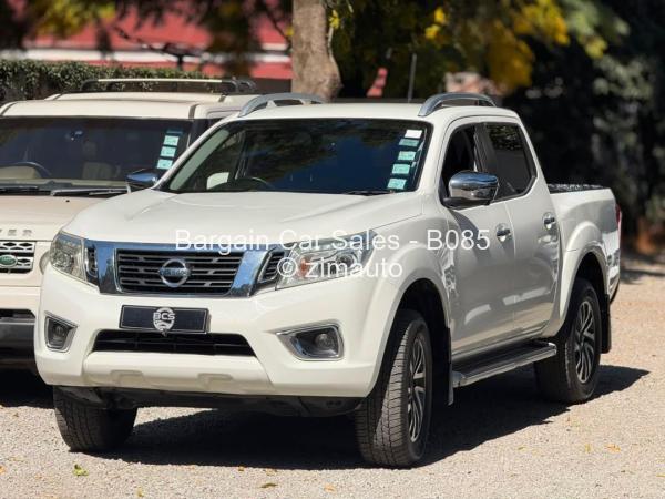 2017 Nissan  Navara