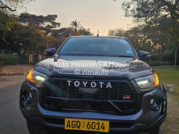 2021 Toyota  Hilux