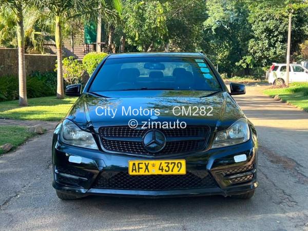 2013 Mercedes Benz C200