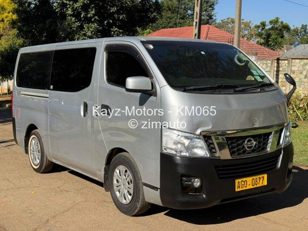 2015 Nissan  NV350