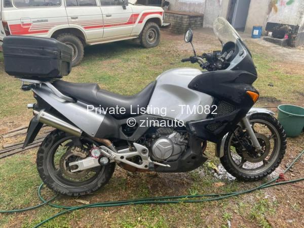 Honda XL 1000V