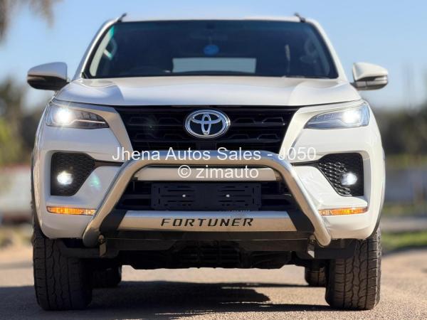 2021 Toyota  Fortuner