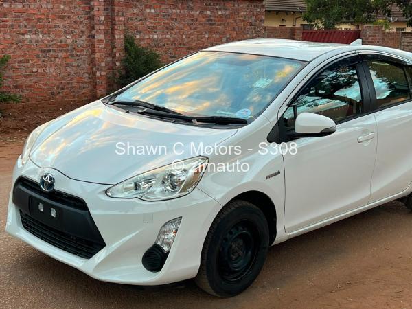 2017 Toyota  Aqua