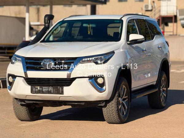 2017 Toyota  Fortuner