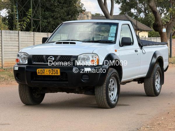 2016 Nissan  NP300 Hardbody