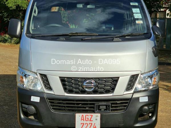 2015 Nissan  Caravan