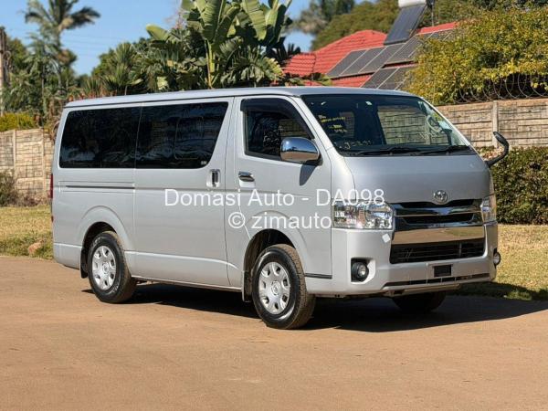 2019 Toyota  Hiace