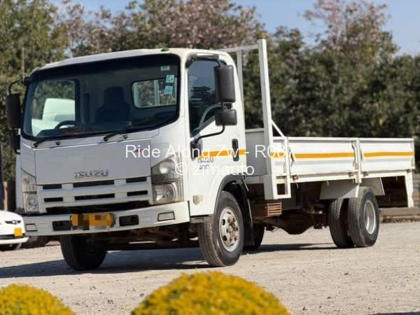 2016 - Isuzu  NPR