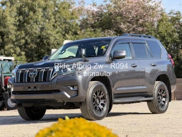 2020 Toyota  Land Cruiser Prado