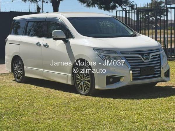 2017 Nissan  Elgrand