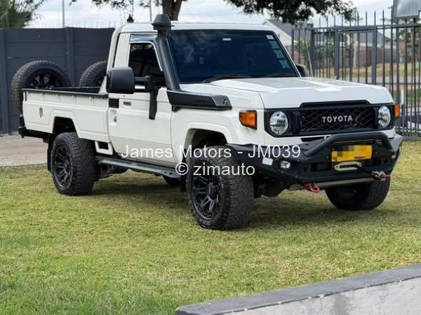 2024 Toyota  Land Cruiser 79