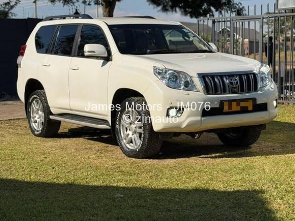 2012 Toyota  Land Cruiser Prado